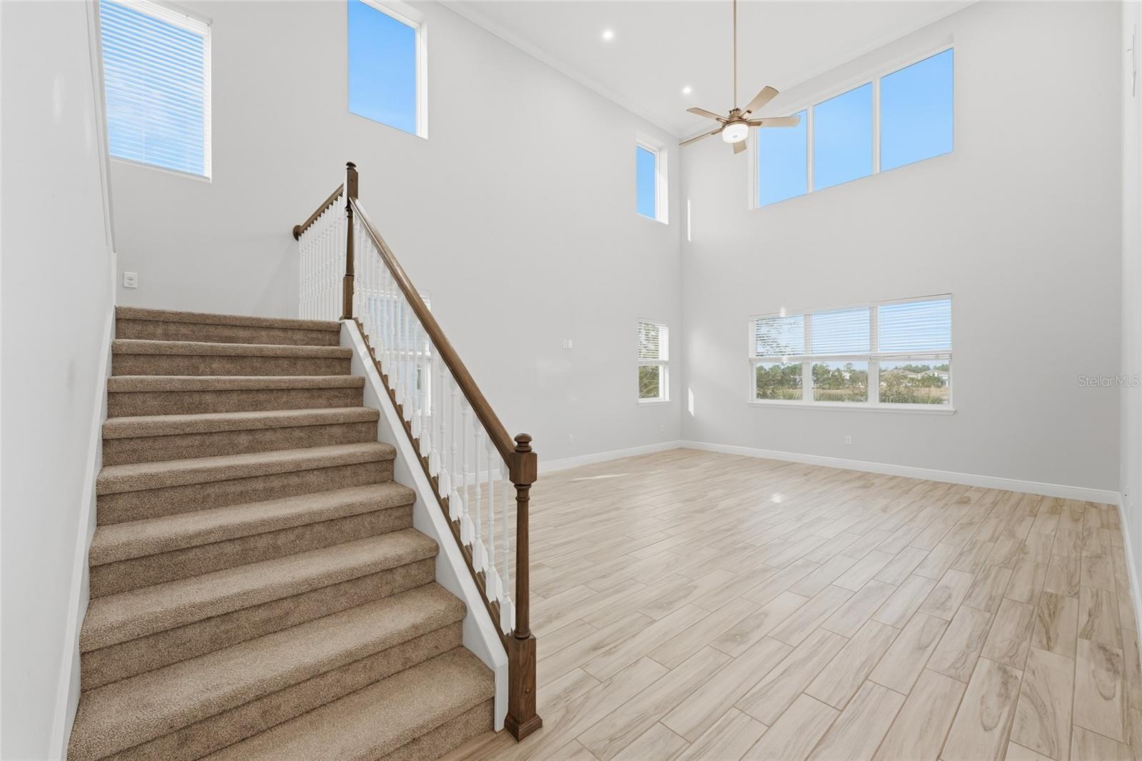 Image 14 of 45 For 17060 Wingspread Loop