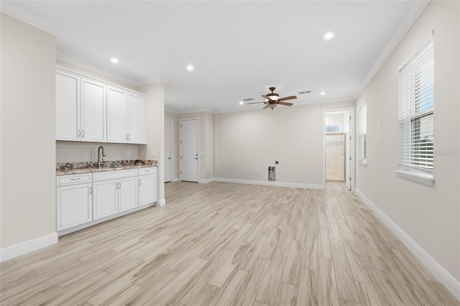 Image 23 of 45 For 17060 Wingspread Loop