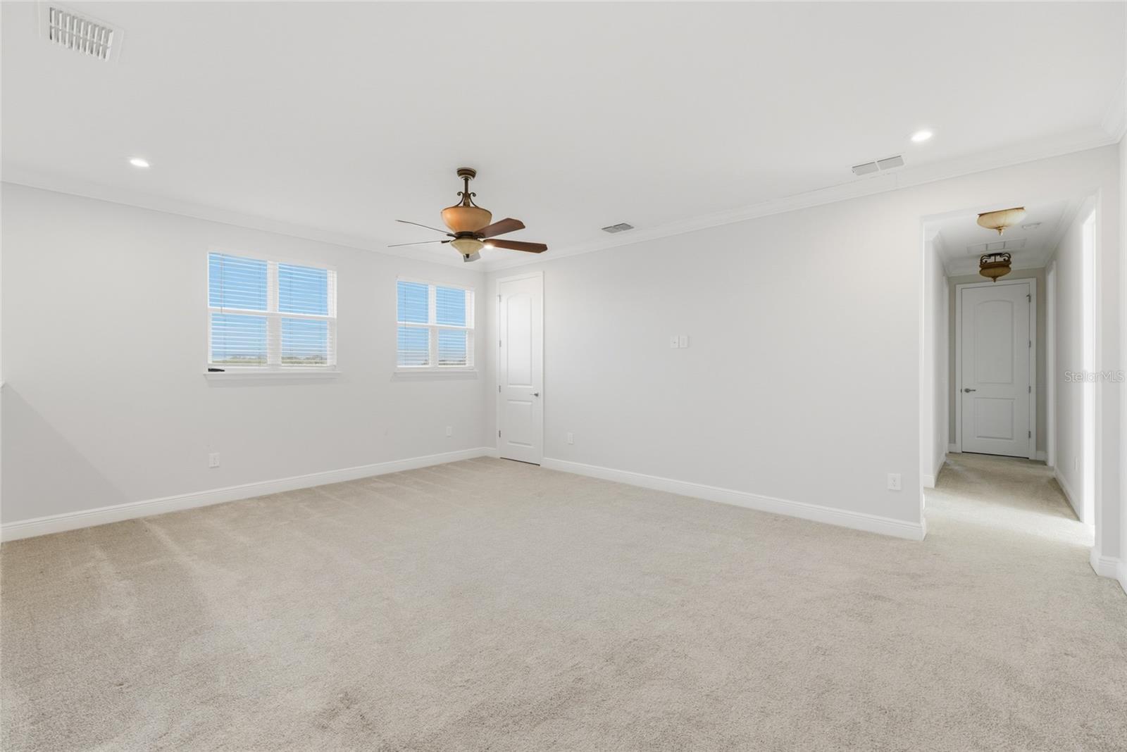 Image 26 of 45 For 17060 Wingspread Loop