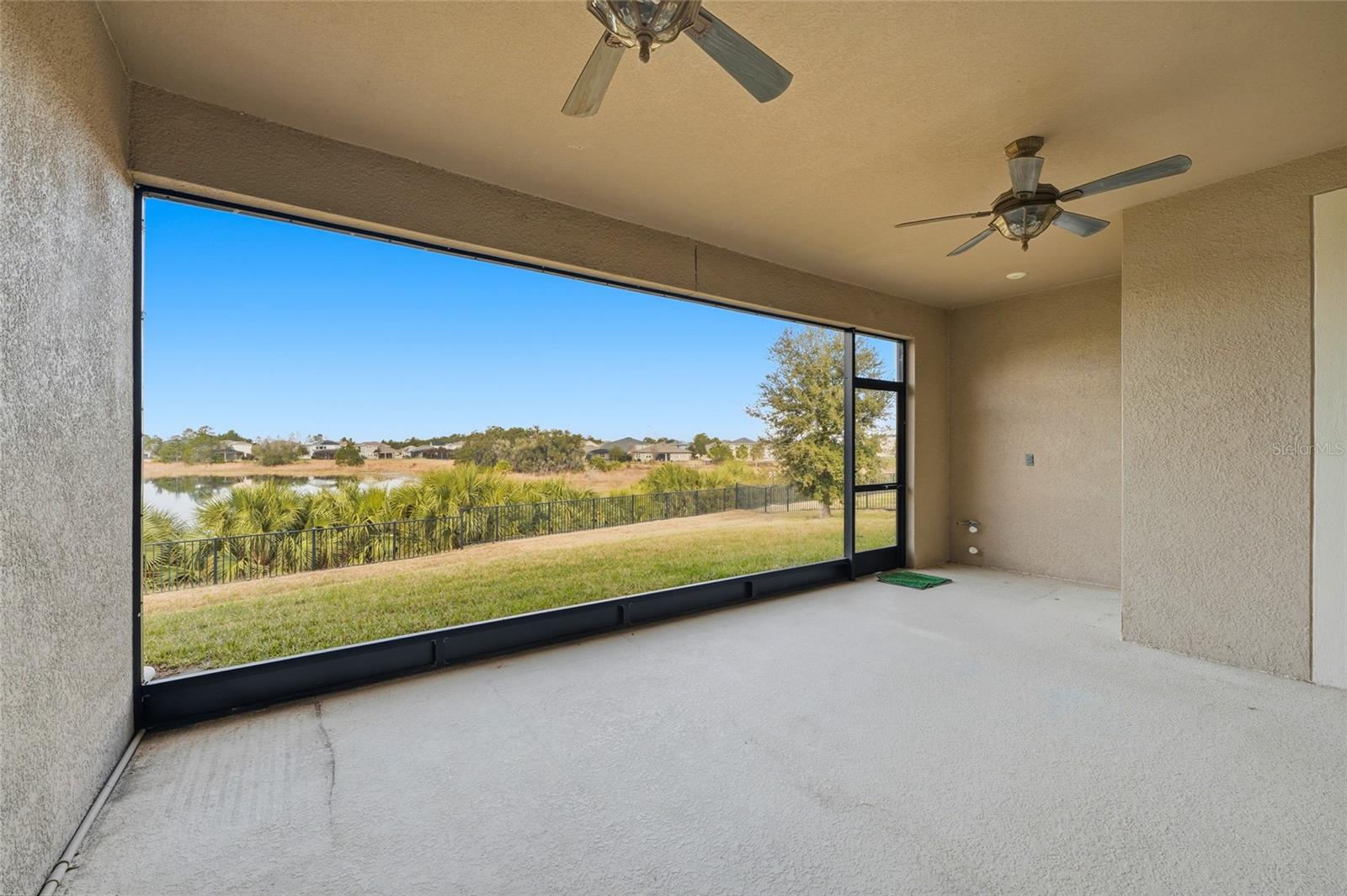 Image 34 of 45 For 17060 Wingspread Loop