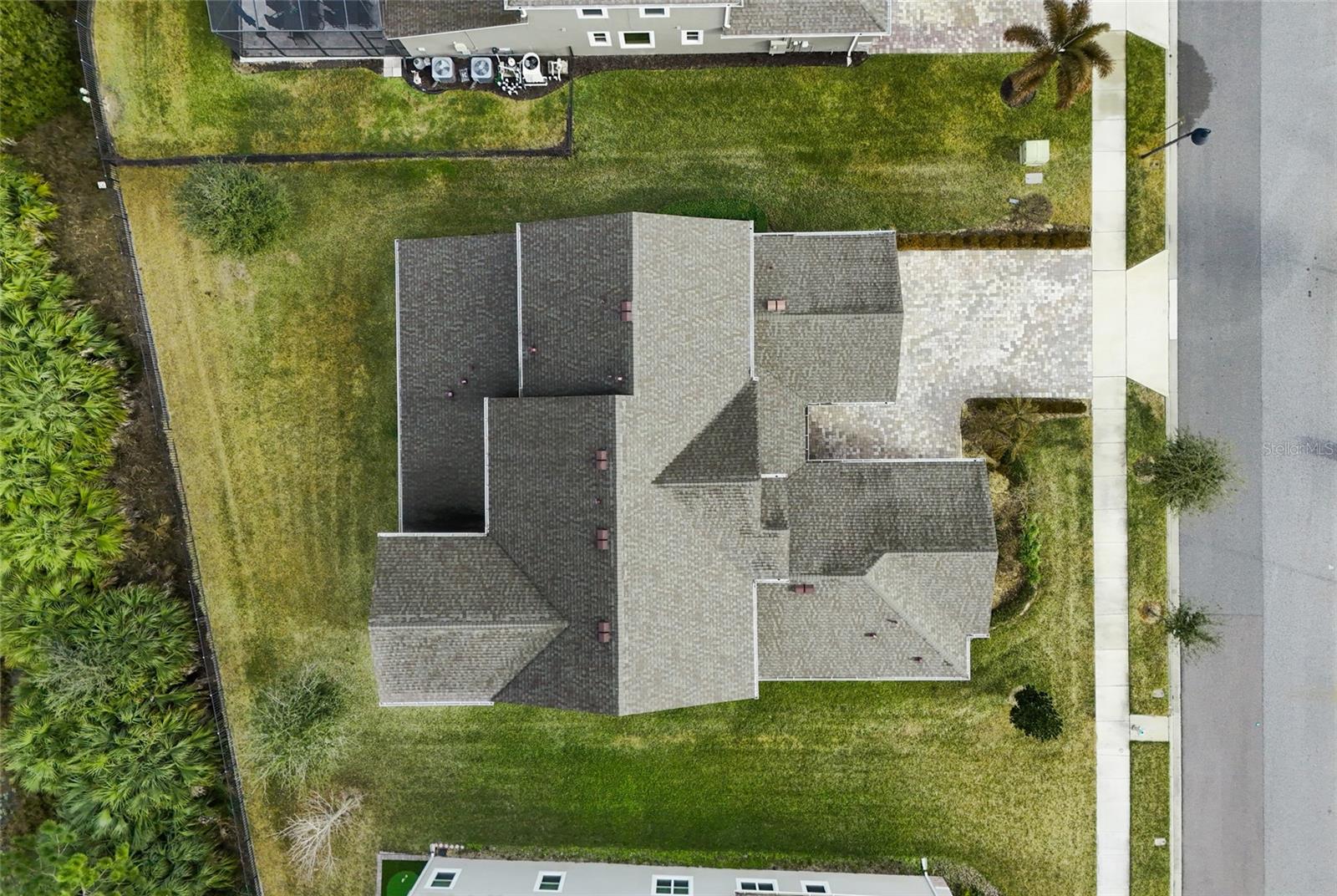 Image 40 of 45 For 17060 Wingspread Loop