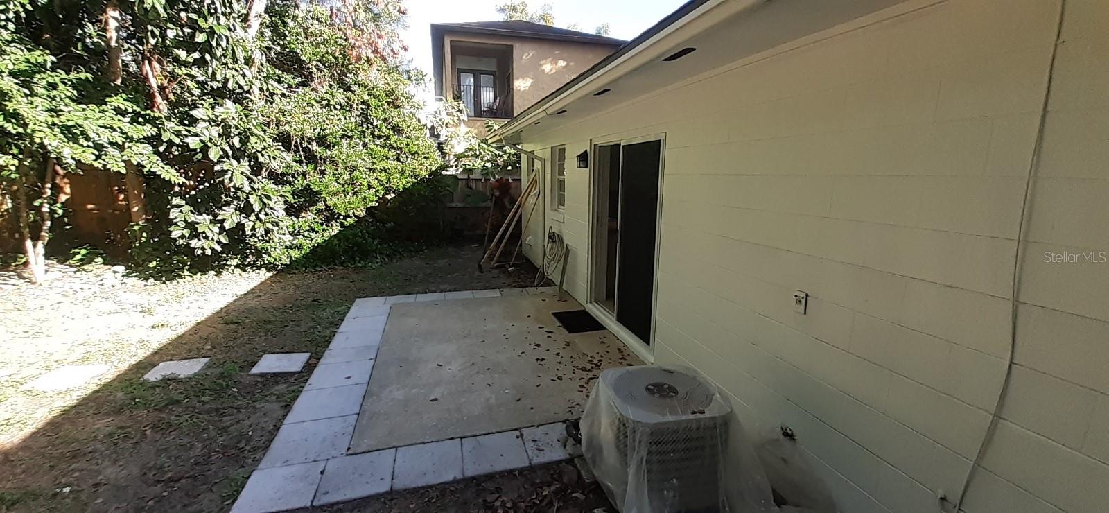 Image 12 of 13 For 1429 Lake Highland Drive 1431