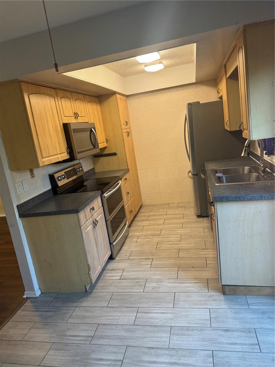 Image 7 of 19 For 3355 River View Way 42