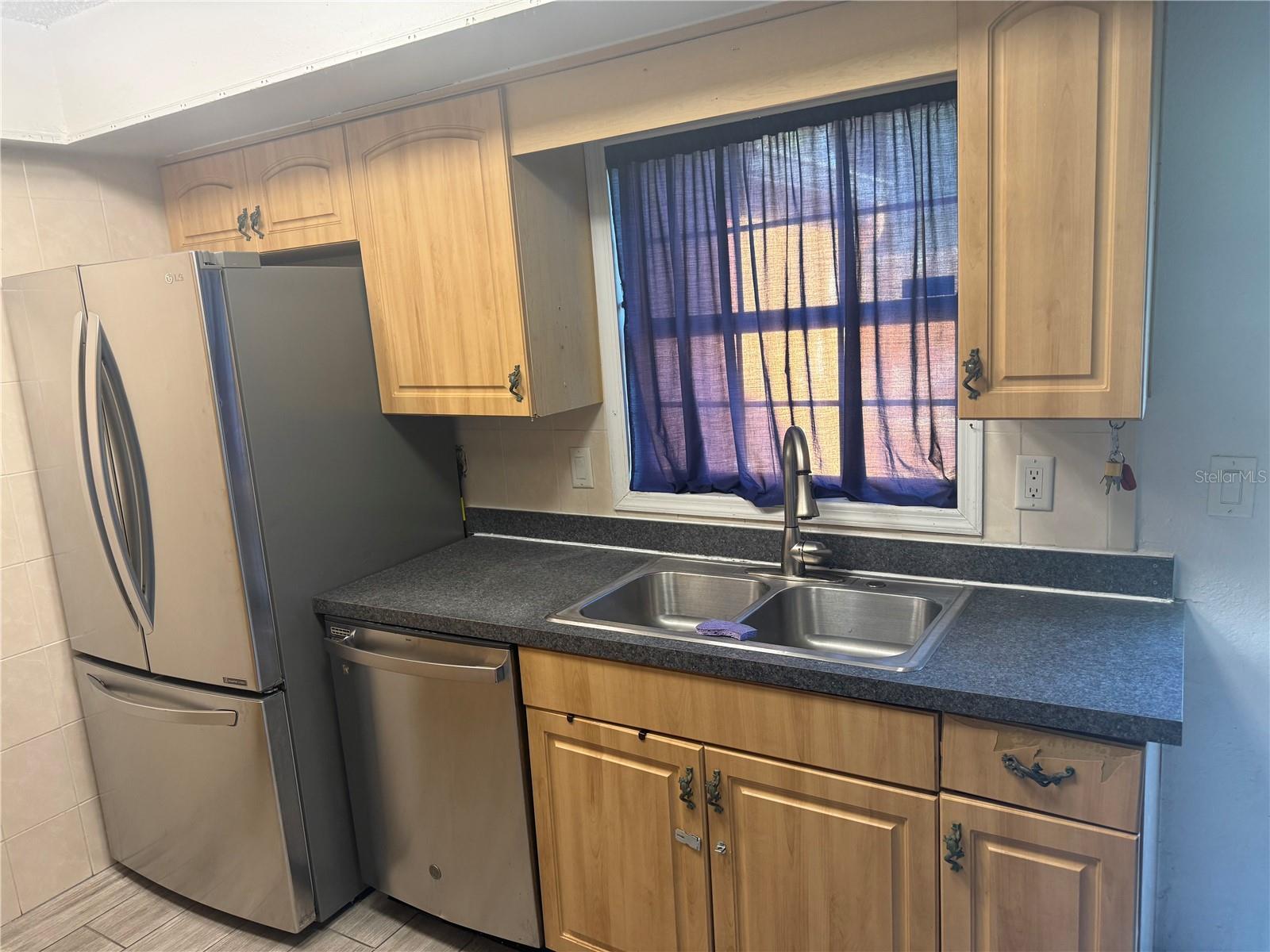 Image 9 of 19 For 3355 River View Way 42