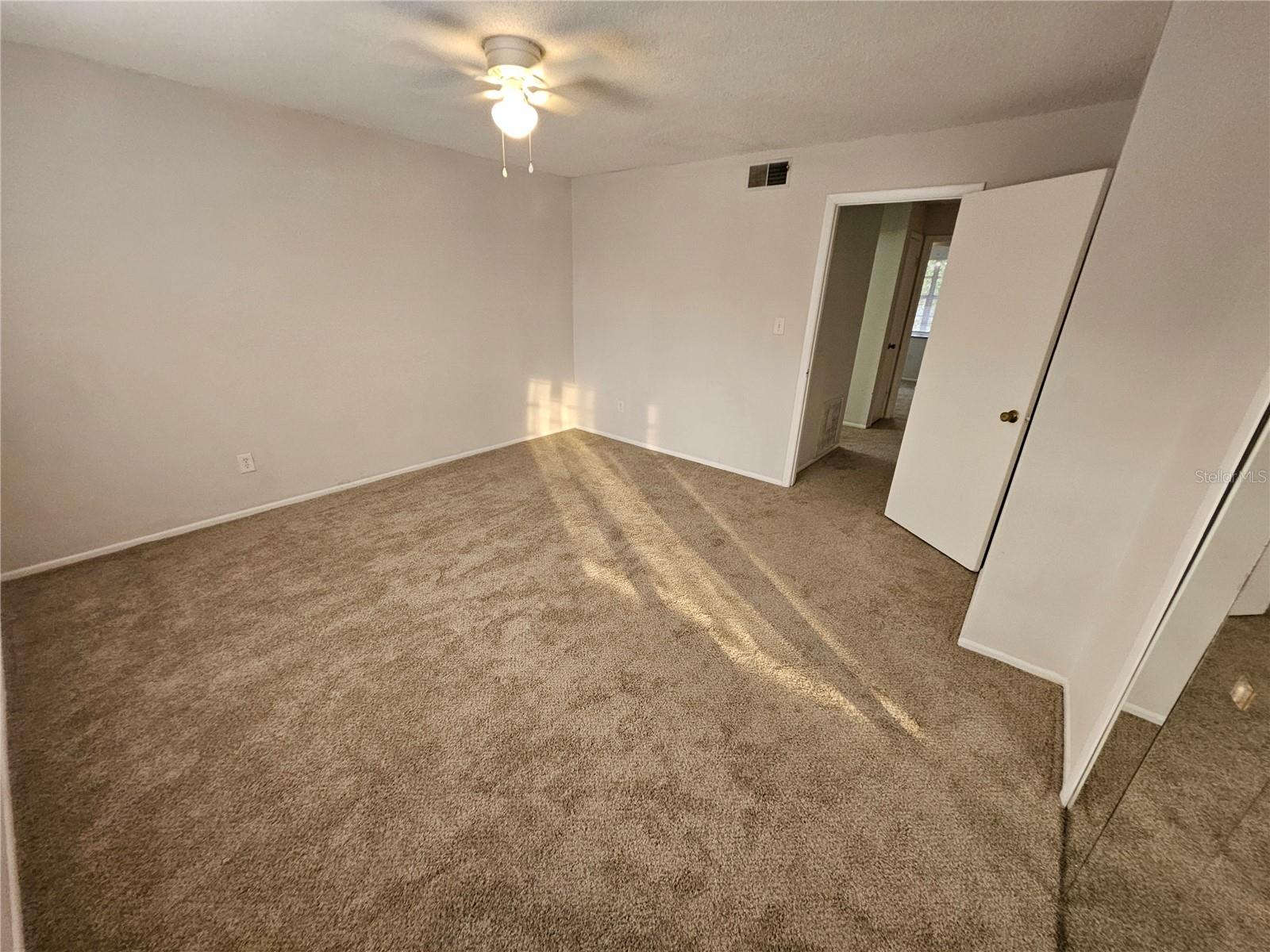 Image 23 of 52 For 4825 Lighthouse Circle Ge