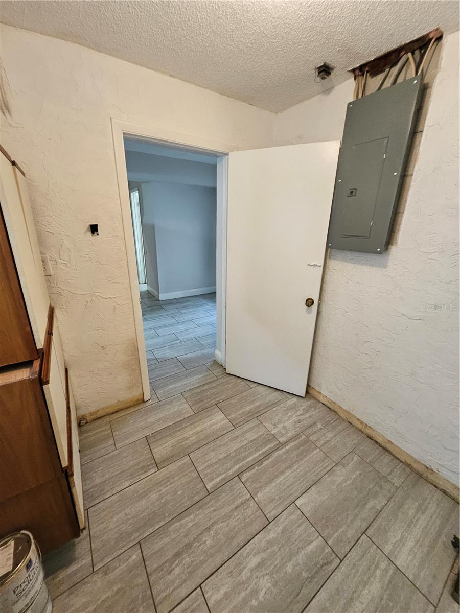 Image 31 of 52 For 4825 Lighthouse Circle Ge