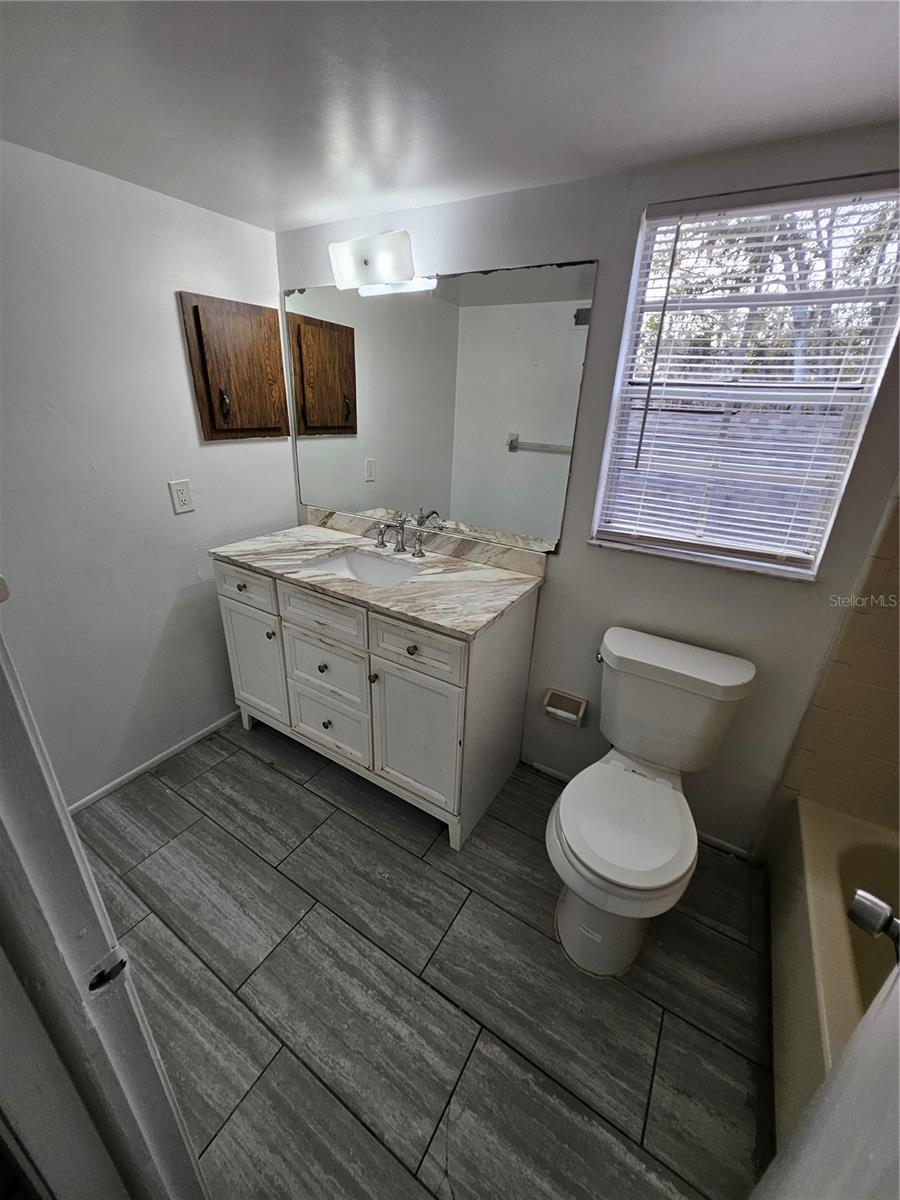 Image 44 of 52 For 4825 Lighthouse Circle Ge