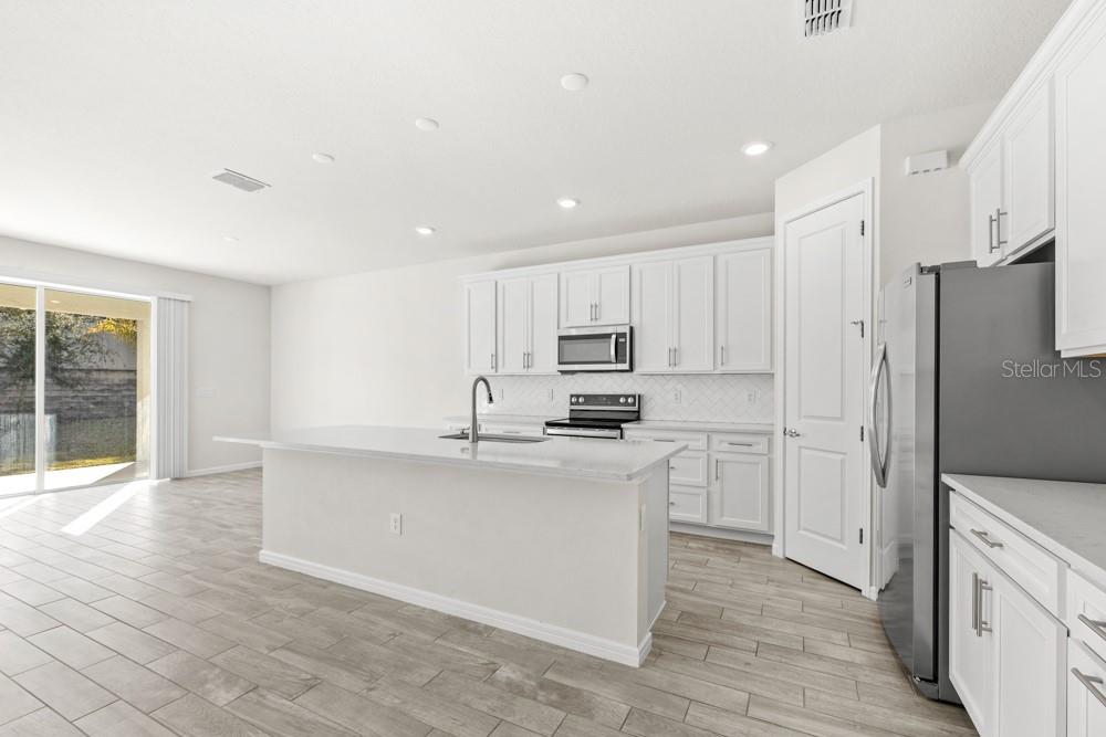 Image 17 of 83 For 7642 Agrigento Street