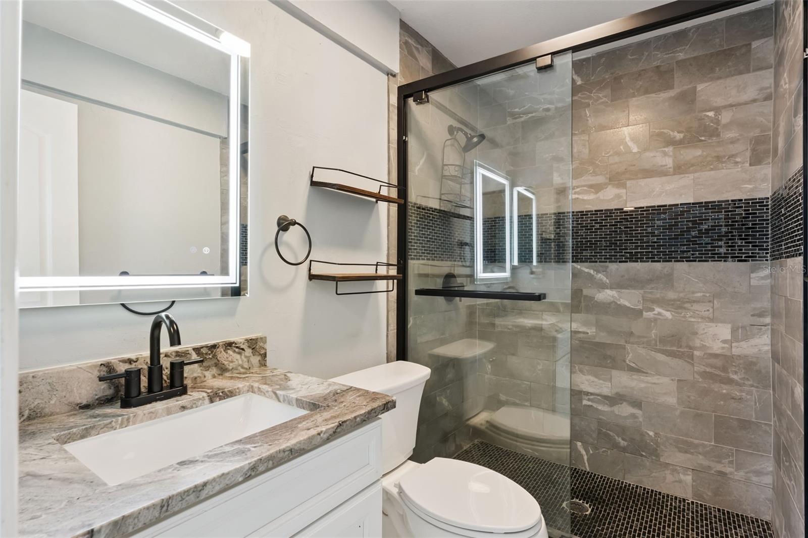 Image 21 of 28 For 602 Villa Circle 543