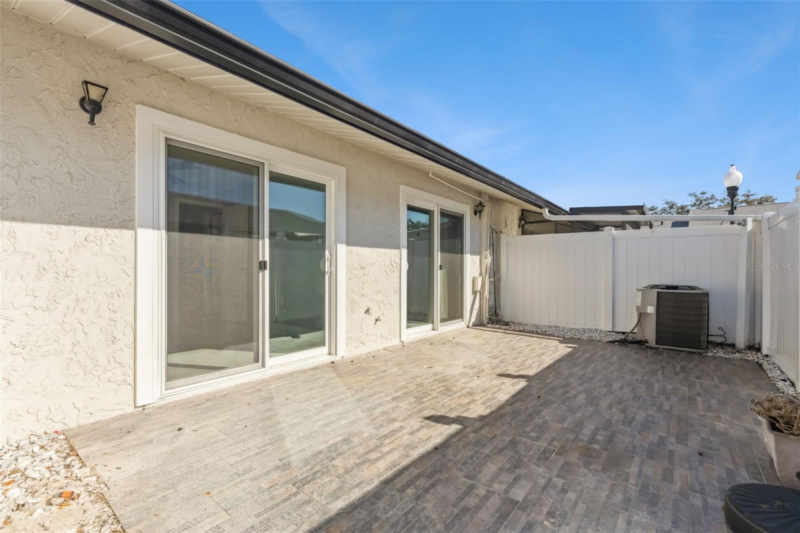 Image 24 of 28 For 602 Villa Circle 543