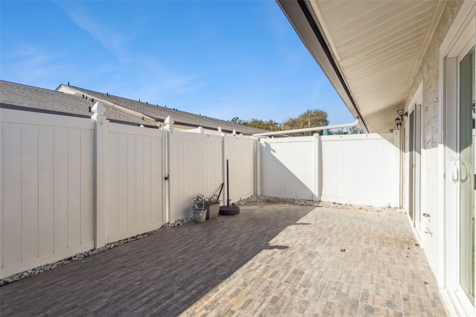 Image 26 of 28 For 602 Villa Circle 543