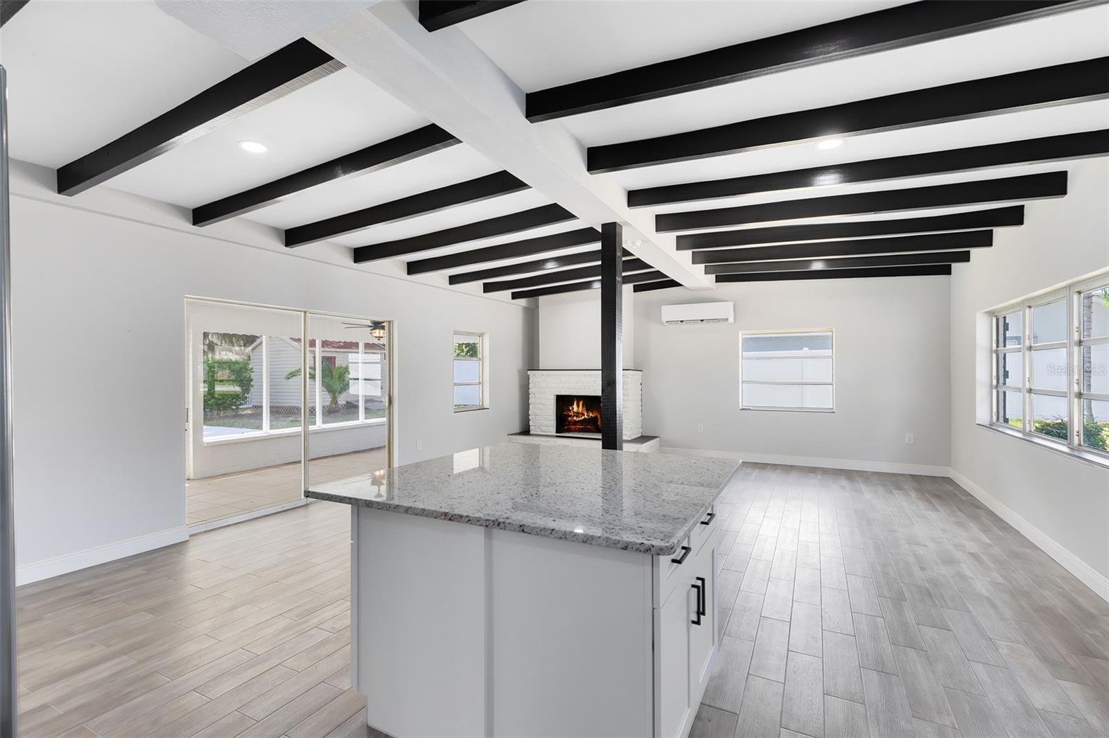 Image 14 of 52 For 35614 Cedar Lane