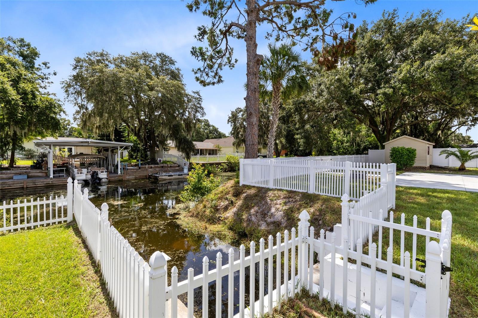 Image 27 of 52 For 35614 Cedar Lane