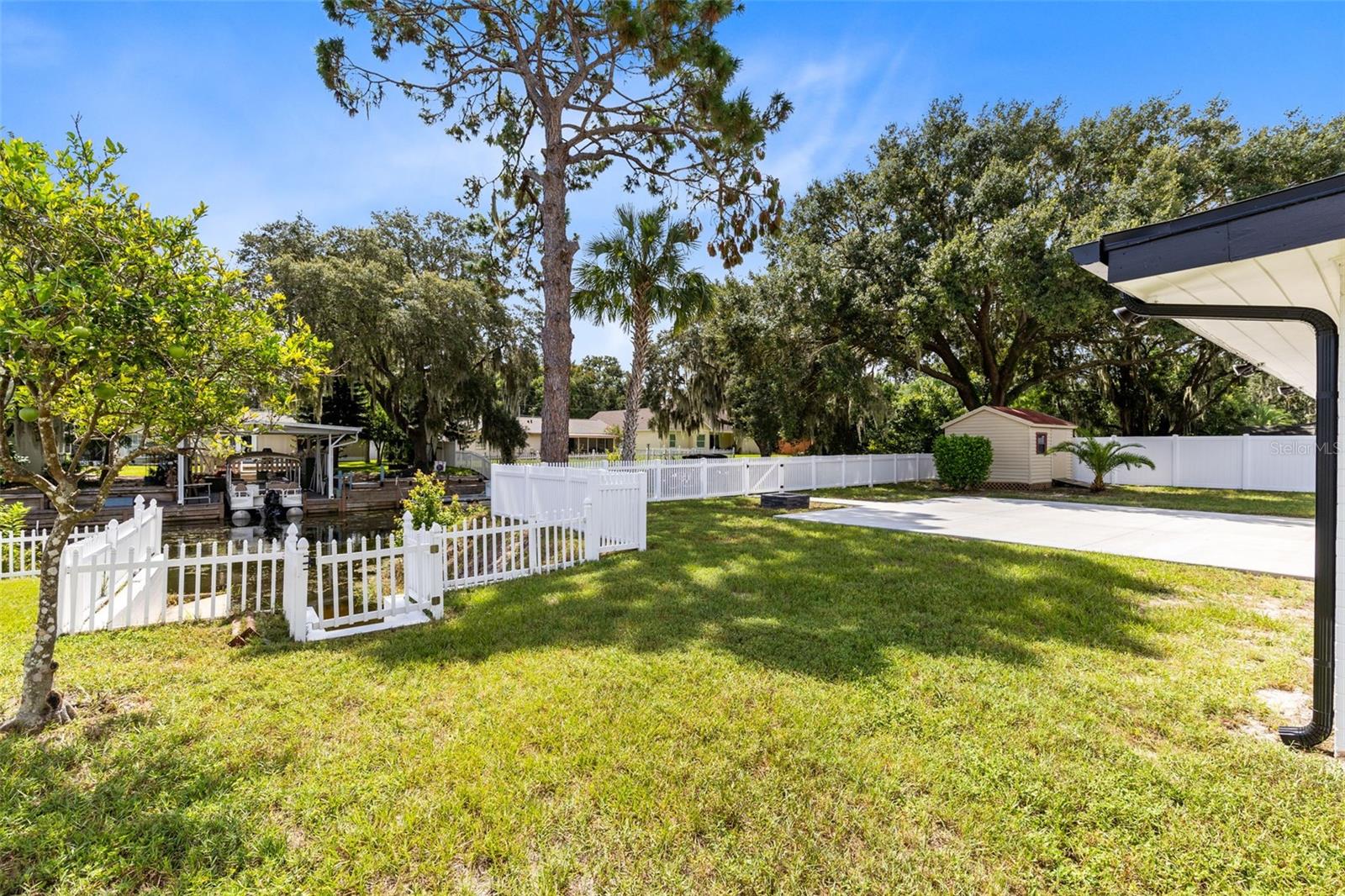 Image 29 of 52 For 35614 Cedar Lane