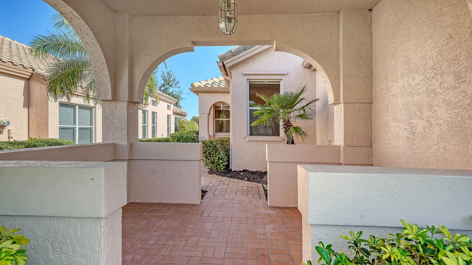 Image 2 of 42 For 3822 Alamanda Drive