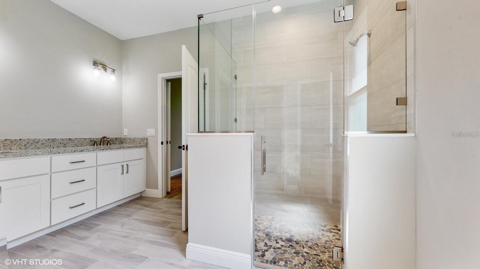 Image 12 of 23 For 643 Dominish Estates Dr