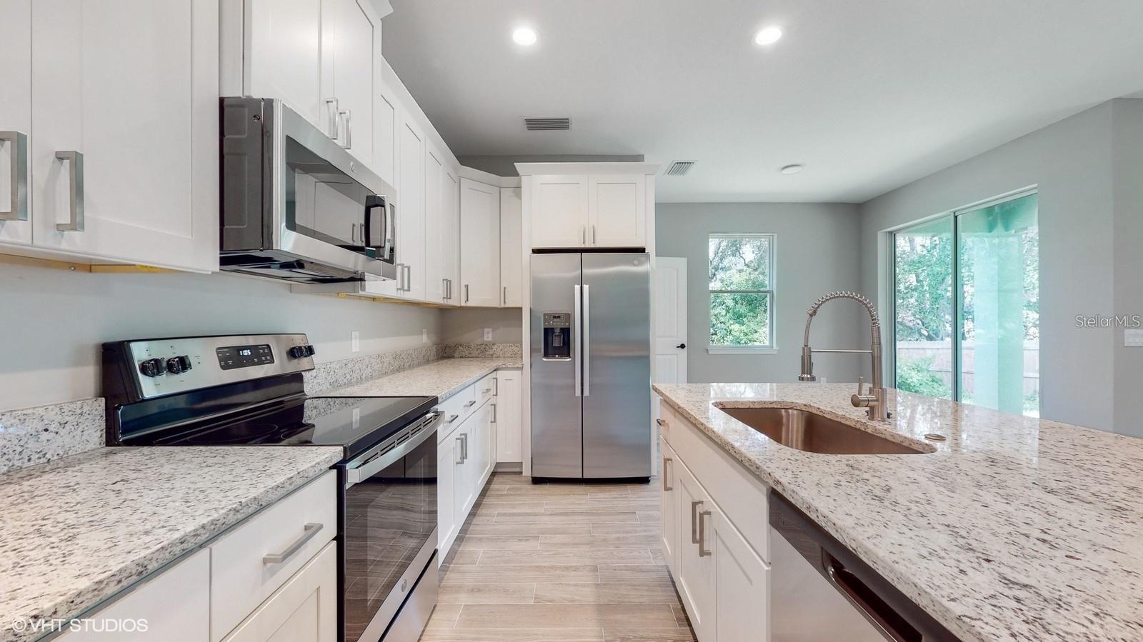 Image 5 of 23 For 643 Dominish Estates Dr