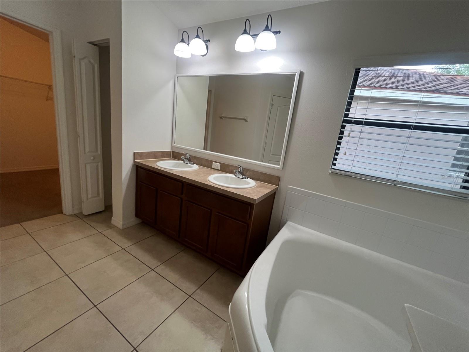 Image 17 of 24 For 2821 Scenic Lane