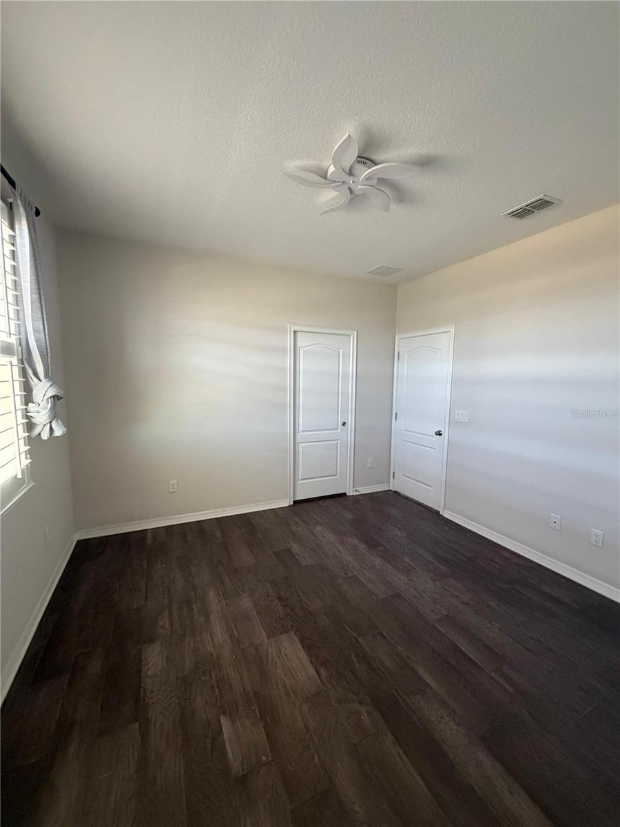 Image 20 of 29 For 13183 Woodford Street