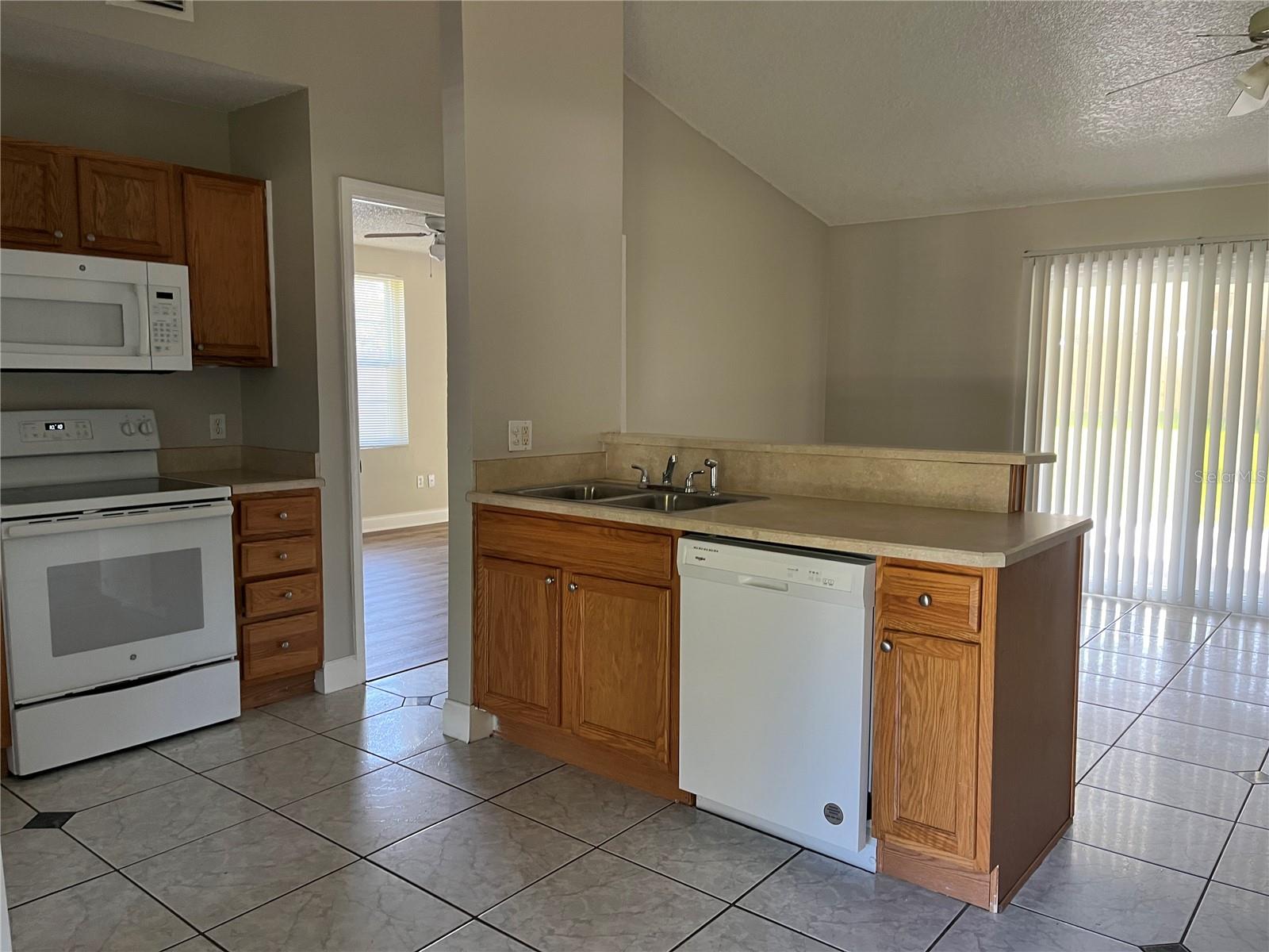 Image 4 of 13 For 235 Steward Terrace