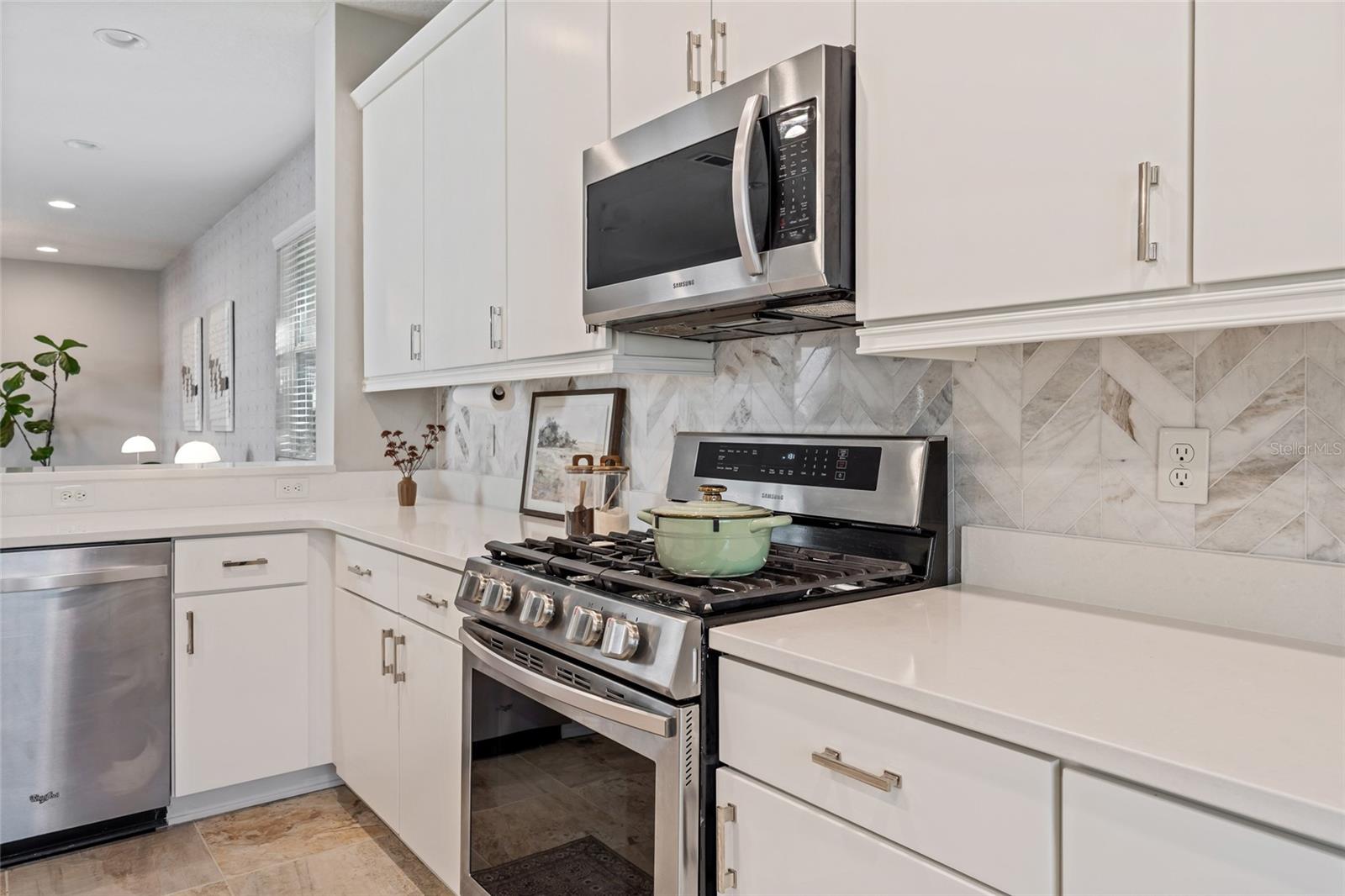 Image 16 of 36 For 7935 Winter Wren Street