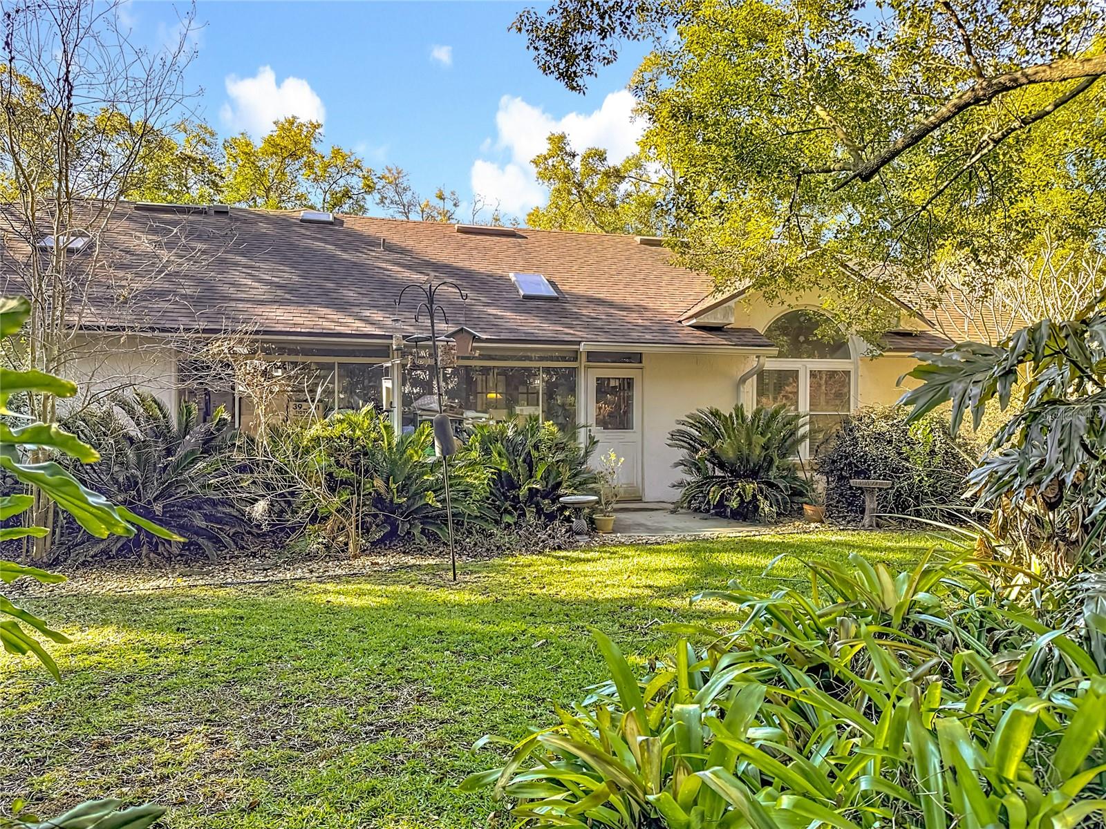 Image 10 of 57 For 281 Spring Valley Road