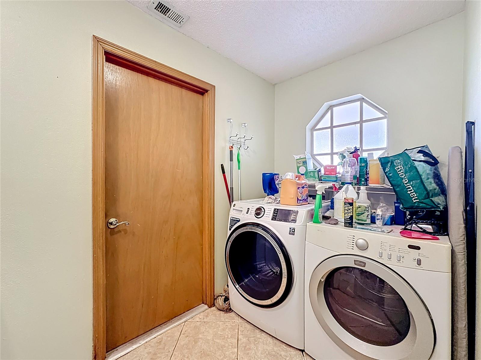 Image 15 of 57 For 281 Spring Valley Road