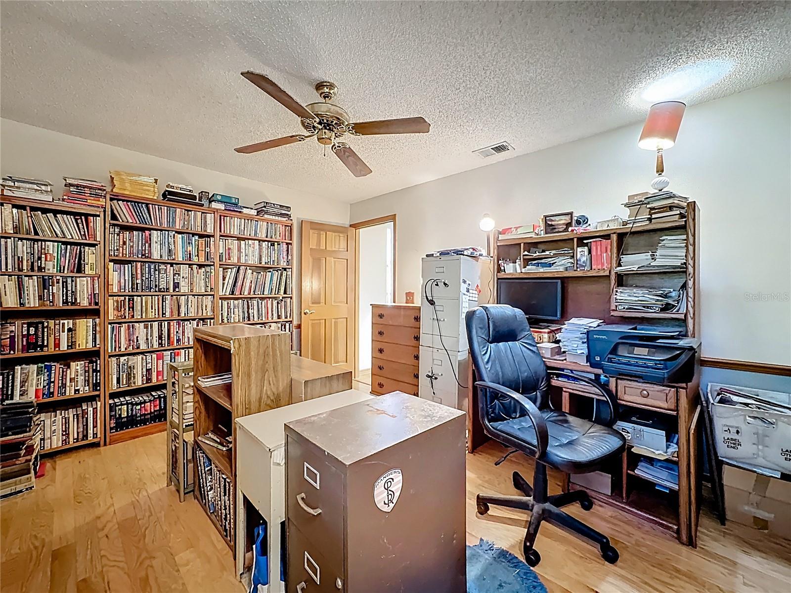 Image 22 of 57 For 281 Spring Valley Road