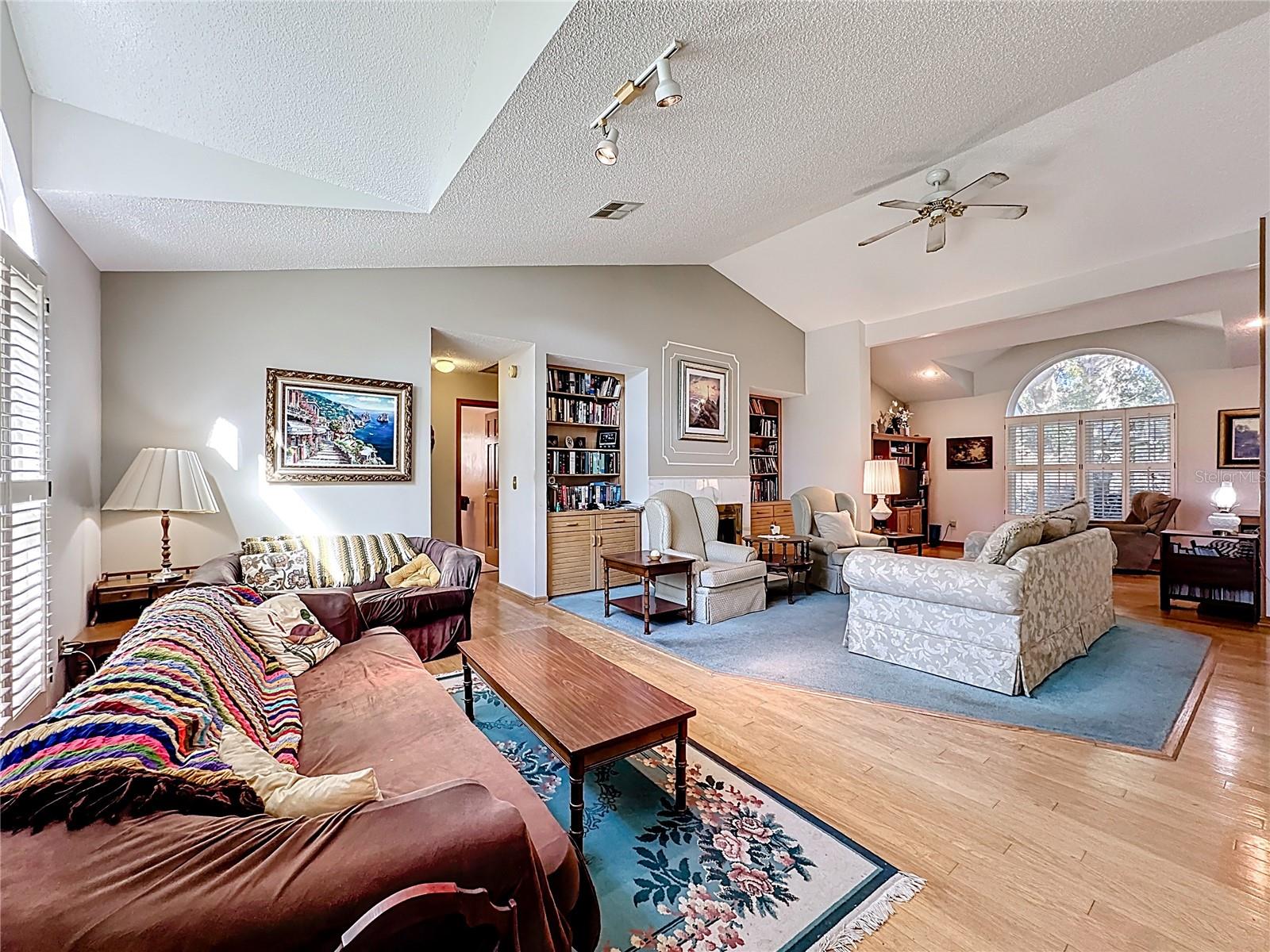 Image 37 of 57 For 281 Spring Valley Road