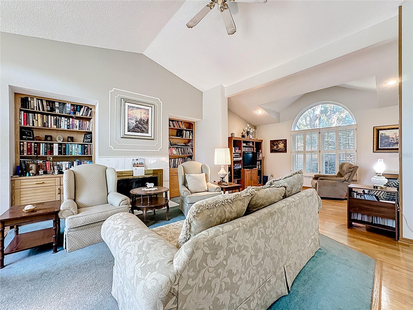 Image 41 of 57 For 281 Spring Valley Road