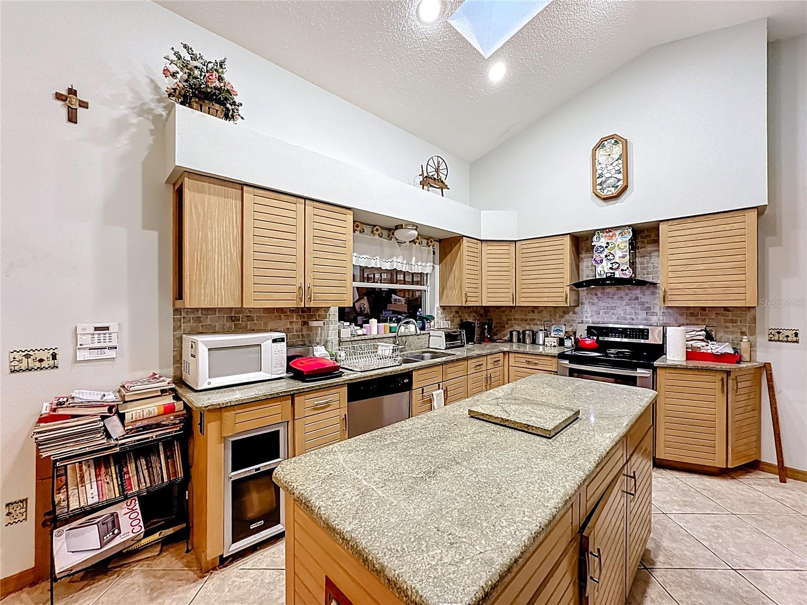 Image 51 of 57 For 281 Spring Valley Road