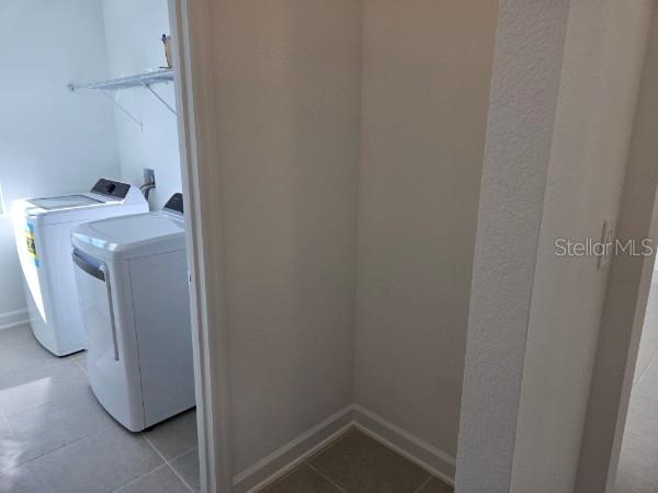 Image 21 of 44 For 4894 Waltham Forest Drive