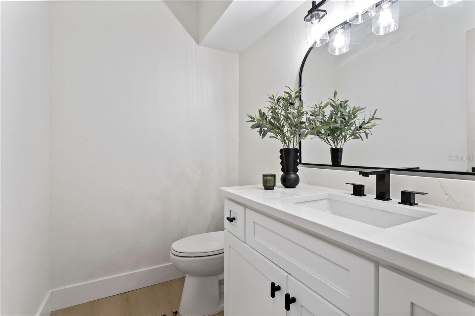 Image 20 of 38 For 416 Macgregor Road