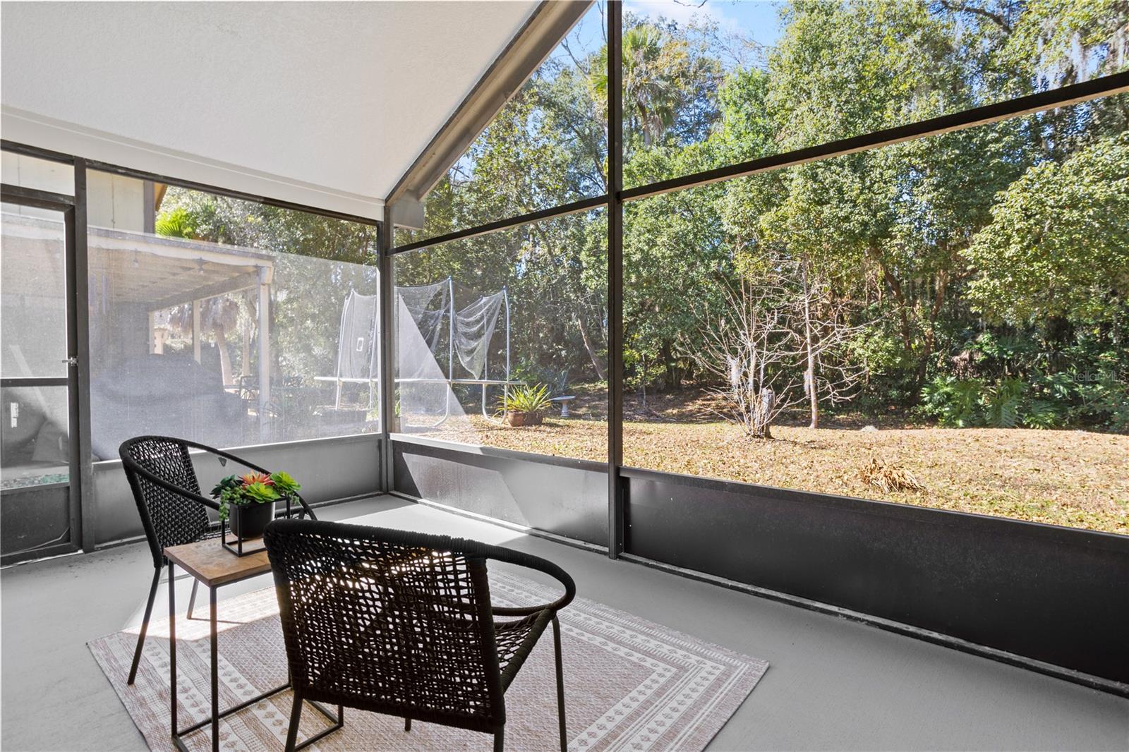 Image 32 of 38 For 416 Macgregor Road