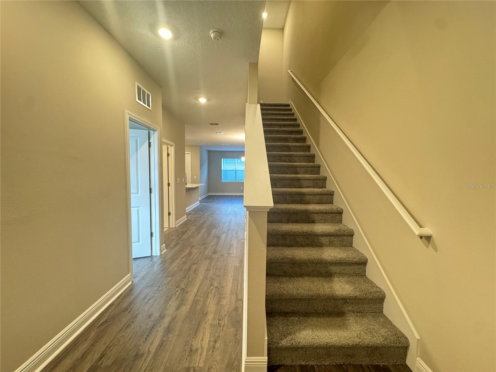 Image 3 of 35 For 16333 Hamlin Hills Road