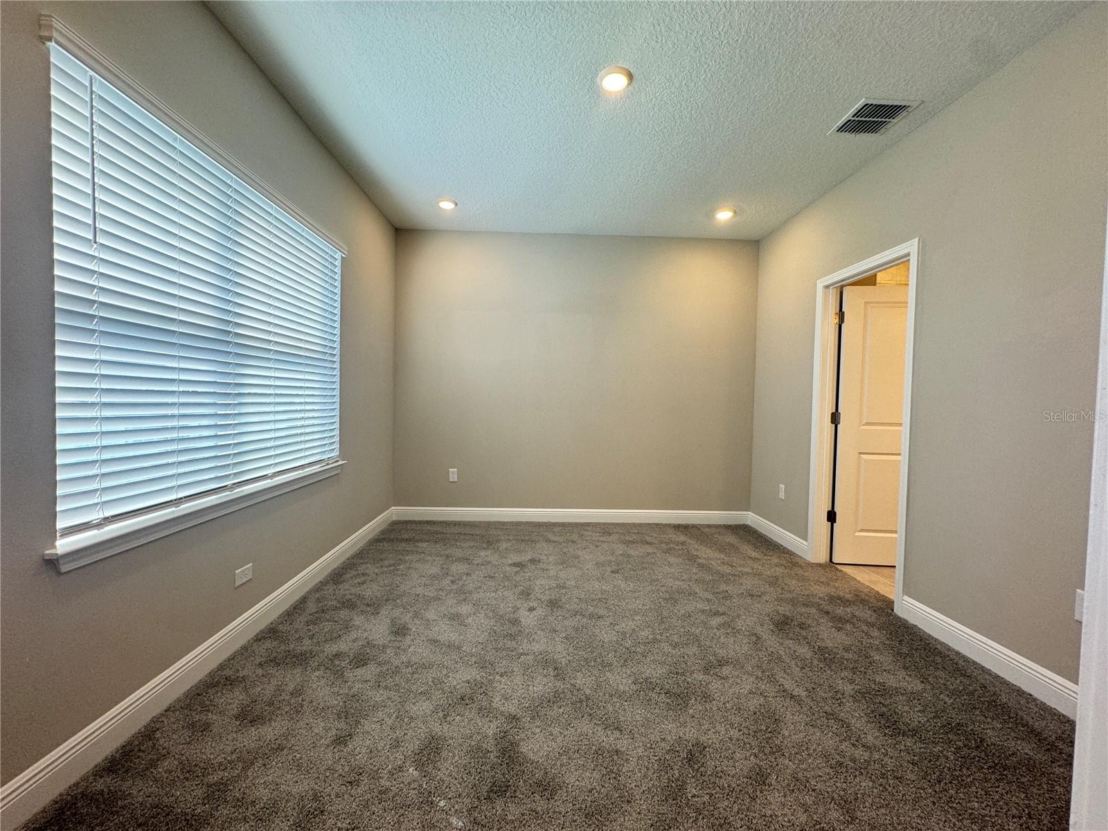 Image 31 of 35 For 16333 Hamlin Hills Road