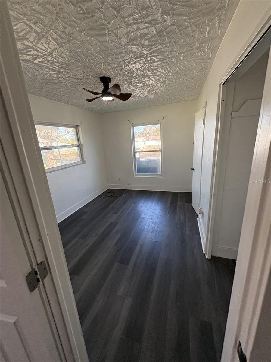 Image 10 of 16 For 1836 Harlem Circle