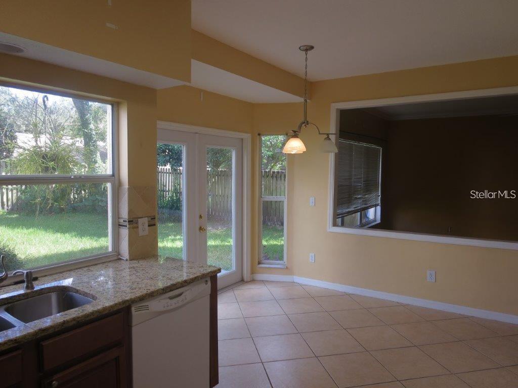 Image 12 of 28 For 3537 Moss Pointe Place