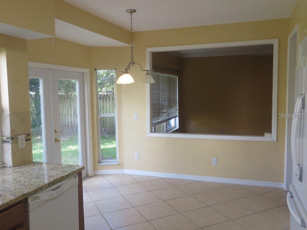 Image 13 of 28 For 3537 Moss Pointe Place