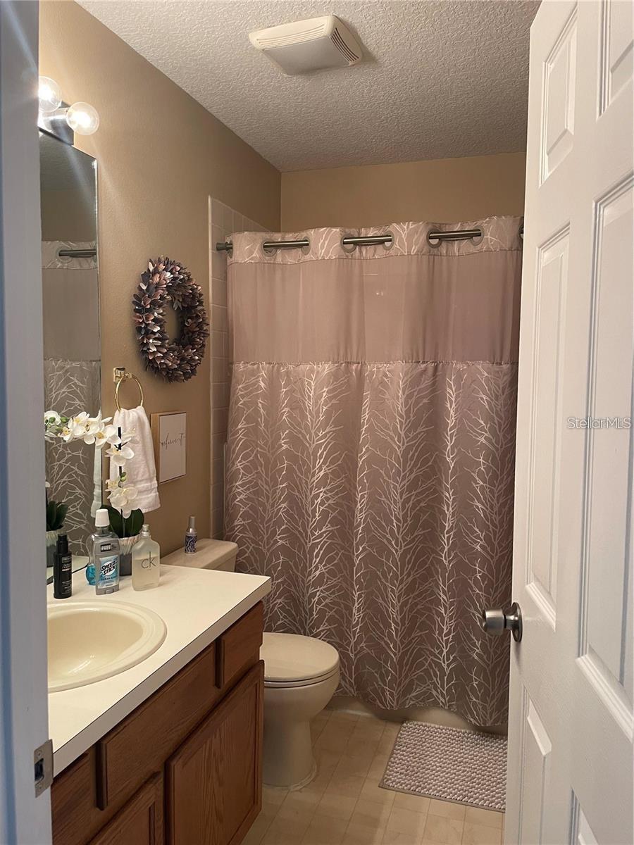 Image 18 of 28 For 3537 Moss Pointe Place