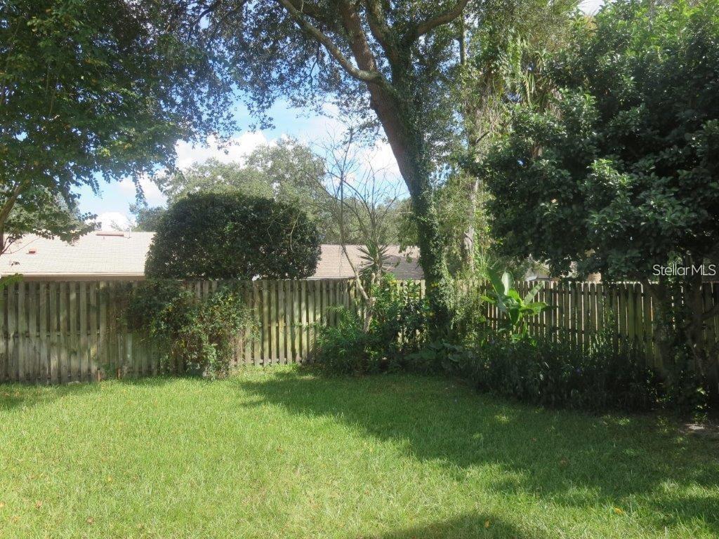 Image 25 of 28 For 3537 Moss Pointe Place