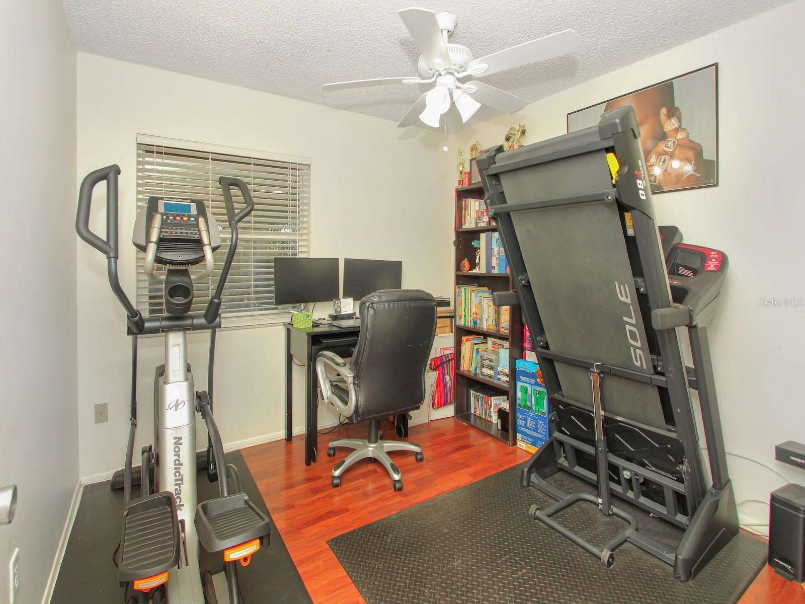 Image 17 of 24 For 8644 Lyonia Drive