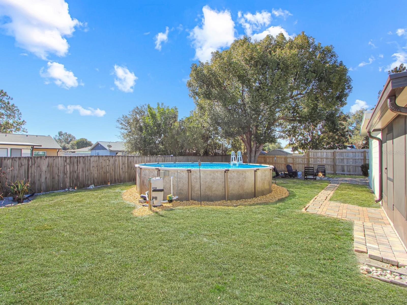 Image 20 of 24 For 8644 Lyonia Drive