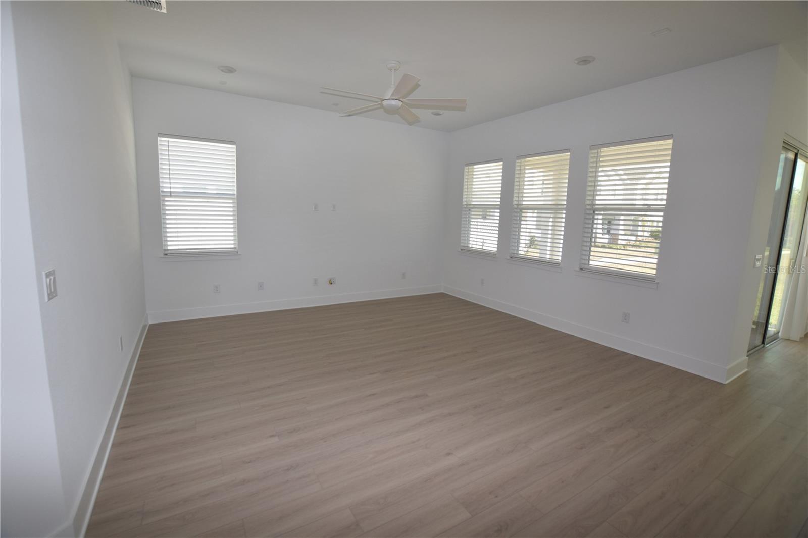 Image 11 of 52 For 13069 Sunrise Harvest Drive