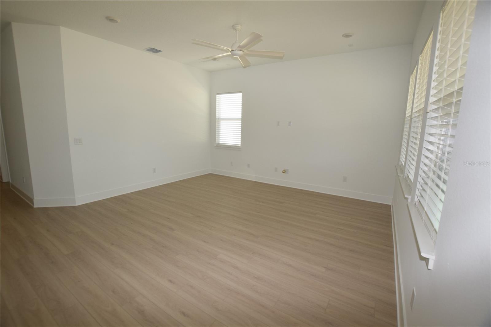 Image 12 of 52 For 13069 Sunrise Harvest Drive