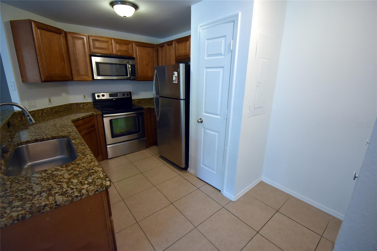 Image 2 of 21 For 2000 Erving Circle 208