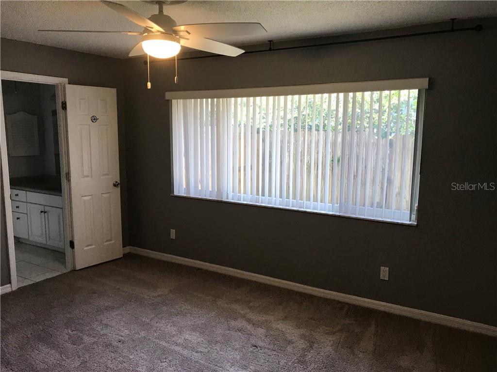 Image 10 of 20 For 852 Woodside Road