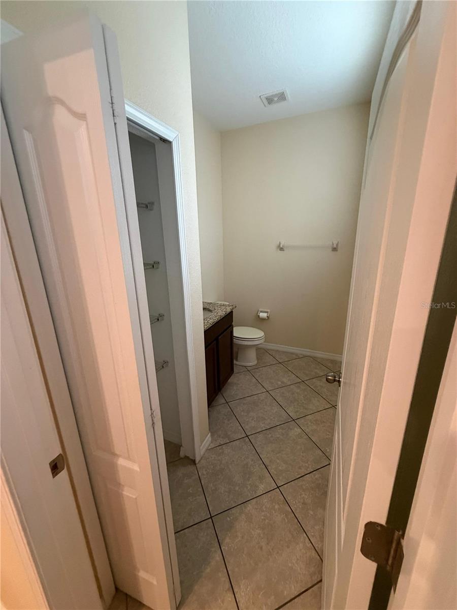 Image 9 of 12 For 12850 Strode Lane