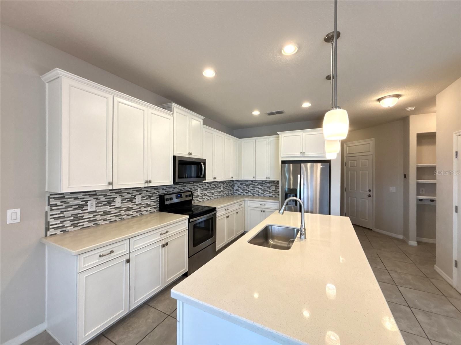 Image 3 of 39 For 2365 Rapollo Drive