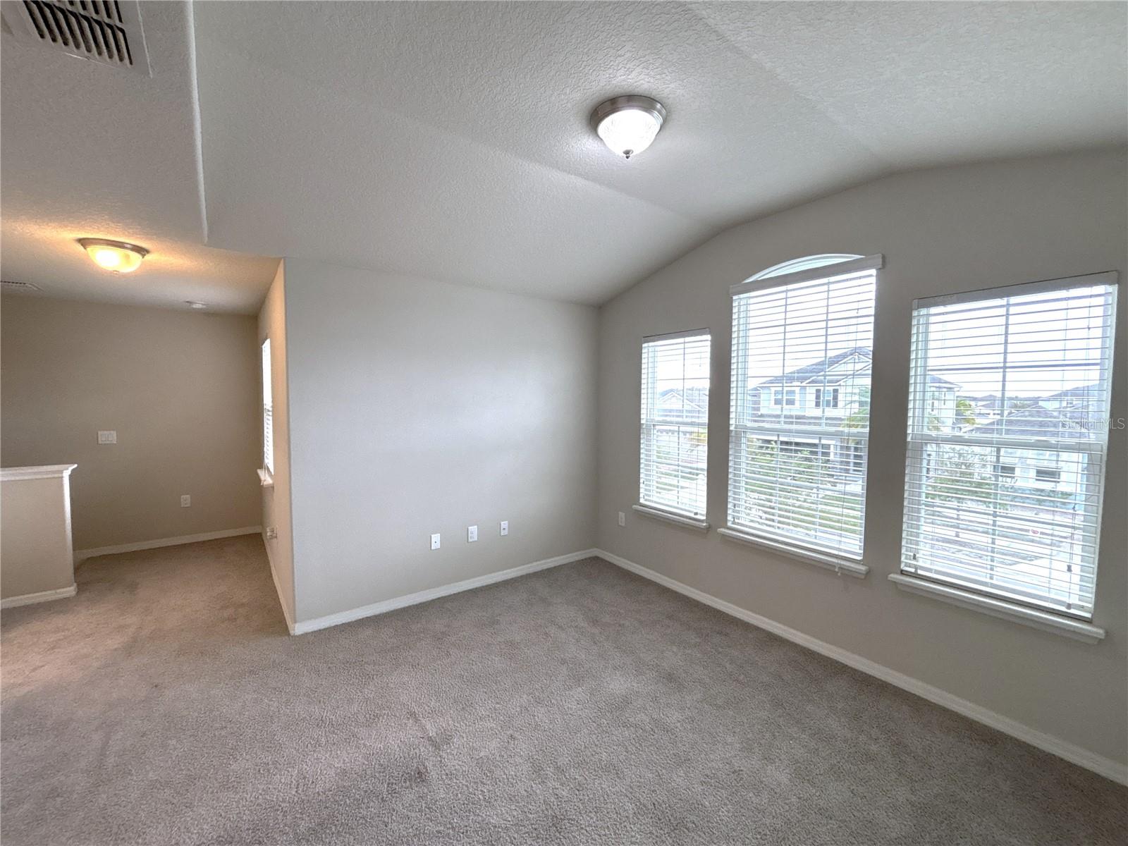 Image 9 of 39 For 2365 Rapollo Drive